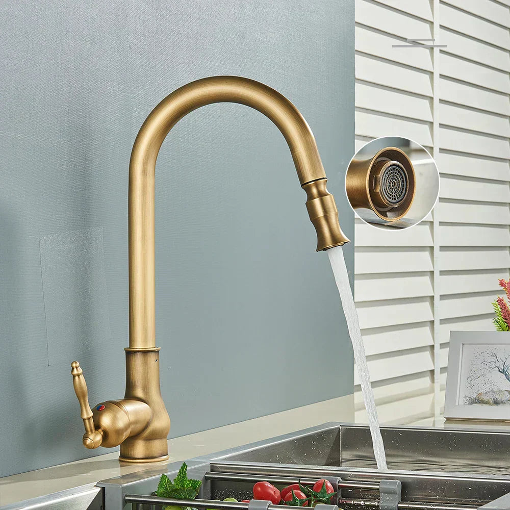 VintageTap Antieke Messing Keukenkraan – Retro Stijl Mengkraan met Draaiende Uitloop