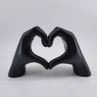 LoveSculpt Hout – Handgemaakte Decoratiefiguur van Hout voor een Liefdevol Thuis