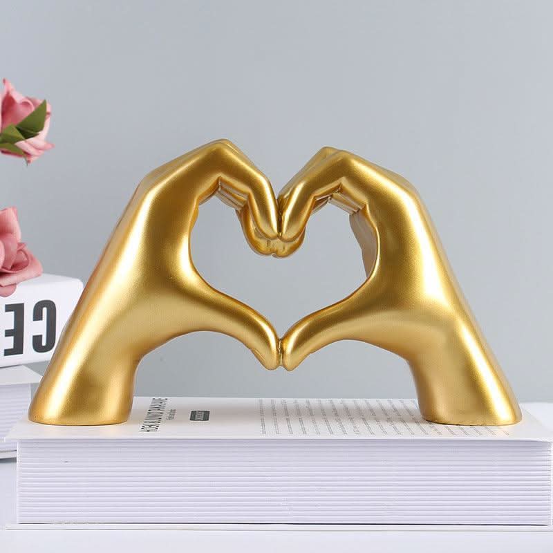 LoveSculpt Hout – Handgemaakte Decoratiefiguur van Hout voor een Liefdevol Thuis