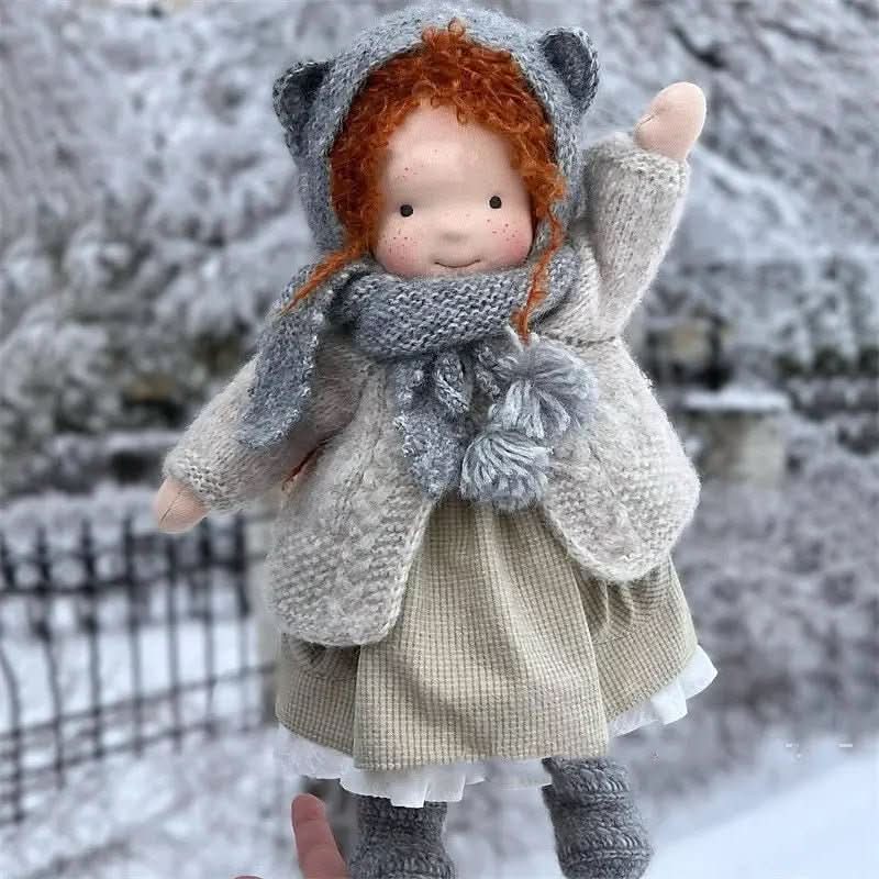 MIRABELLA – Handgemaakte Katoenen Waldorfpop met Accessoires