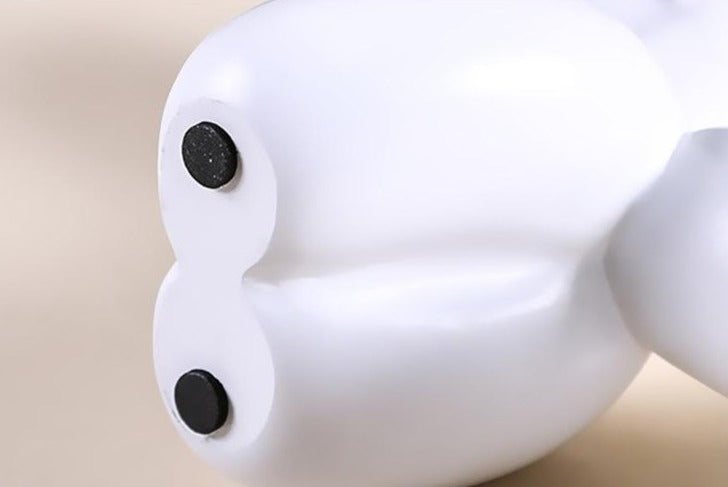 Artisano Luxe Ballon Hond Sculptuur | Exquisite handgemaakte hars kunstwerk dat een speelse touch toevoegt aan elke luxe decor