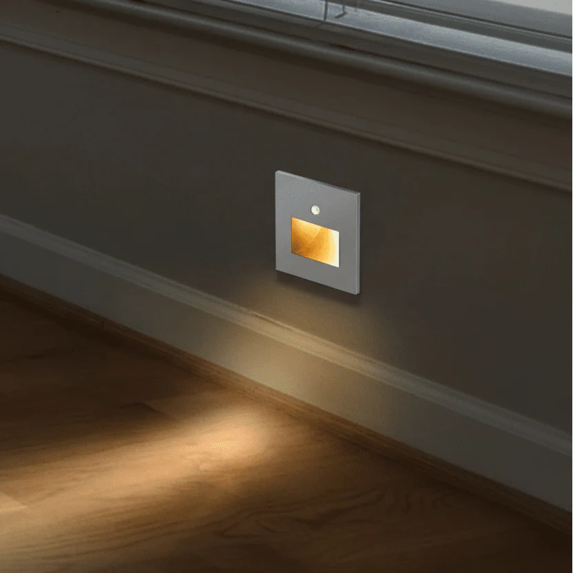 GLOWPATH – LED-traplicht met bewegingsdetectie voor een zachte omgevingsverlichting