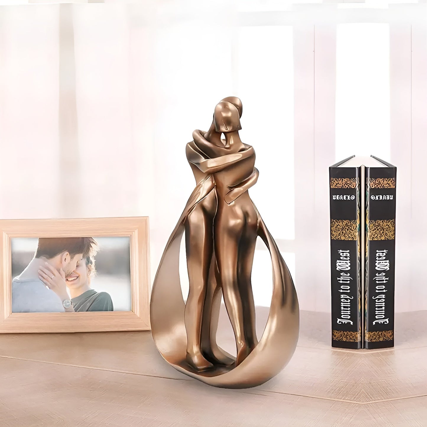 Skanto | Artistieke romantische standbeeld