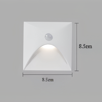 LuminiPath - Waterdichte IP65 Wandlamp - Binnen- en Buitenwandlamp - Bewegingssensor Wandlamp LED