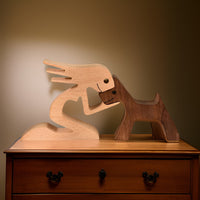 Poten van Liefde - Hond en Mens Handgemaakte Houtsculptuur - Symbool voor Eeuwige Verbinding