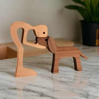 Poten van Liefde - Hond en Mens Handgemaakte Houtsculptuur - Symbool voor Eeuwige Verbinding