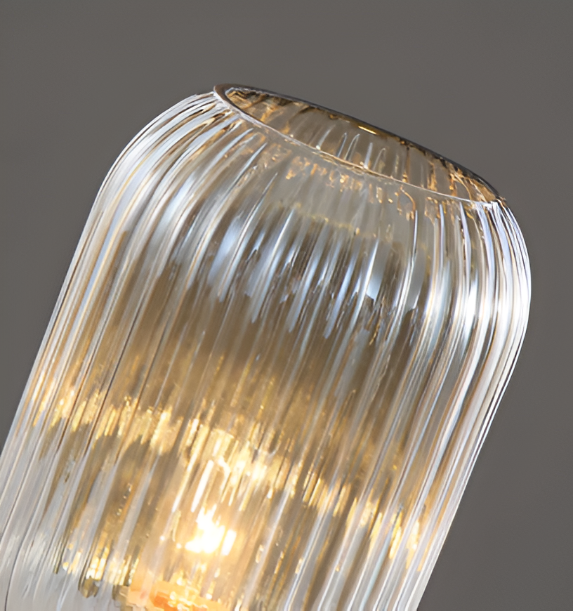 Oriantha - Noordse Tafellamp met Geribbeld Glas