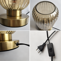 Oriantha - Noordse Tafellamp met Geribbeld Glas
