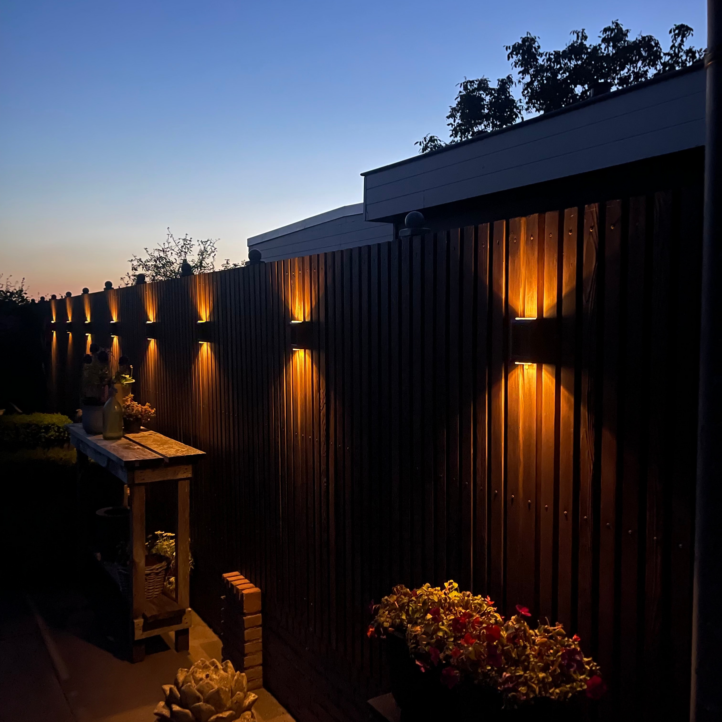 SolarFlare | Solar LED Design Lamp