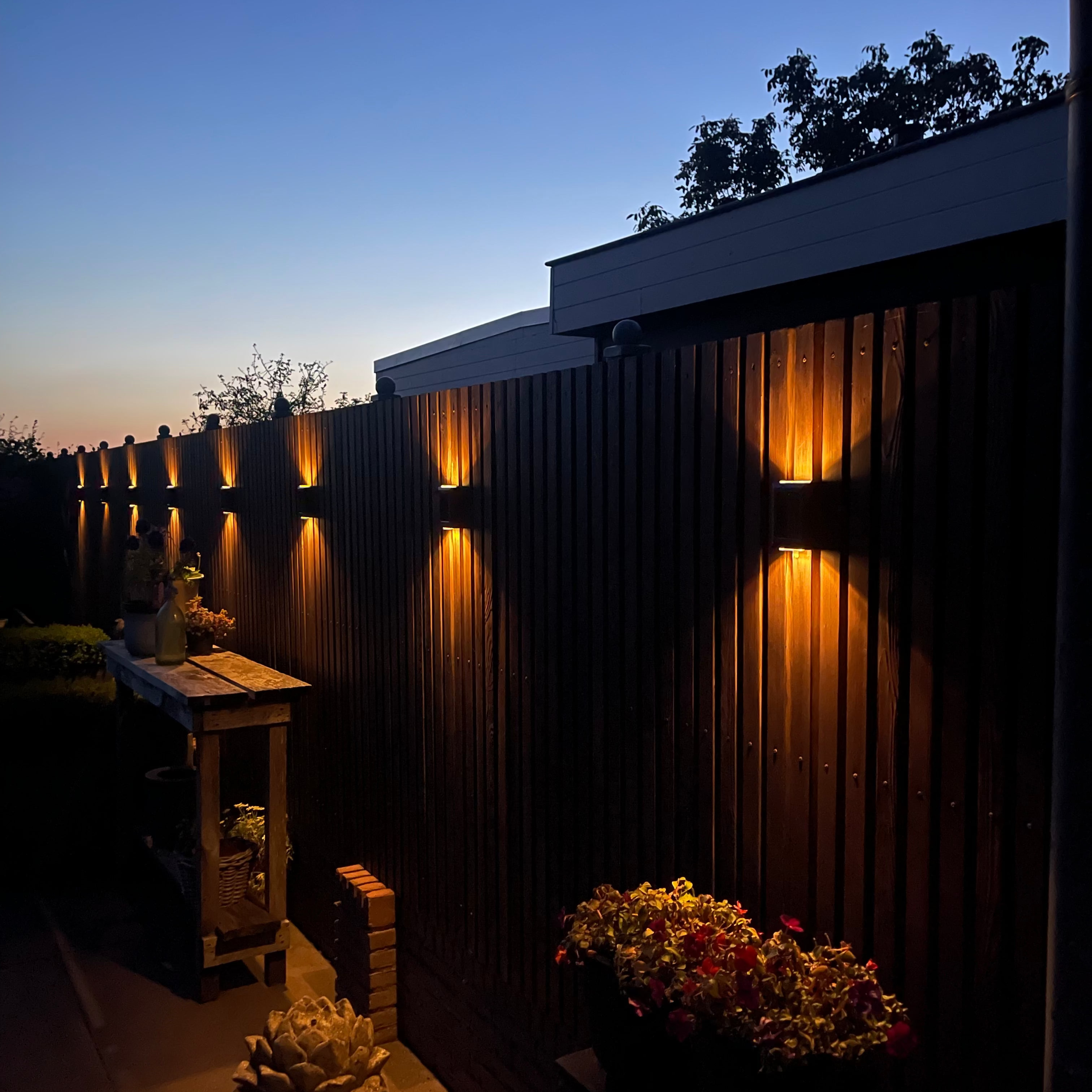 SolarFlare | Solar LED Design Lamp