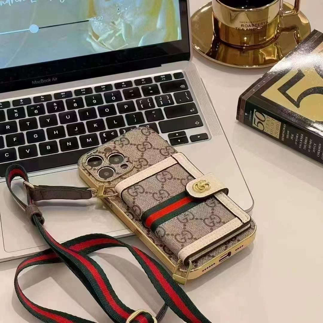 Skanto | Luxe telefoonhoesje voor iPhone met schoudertas