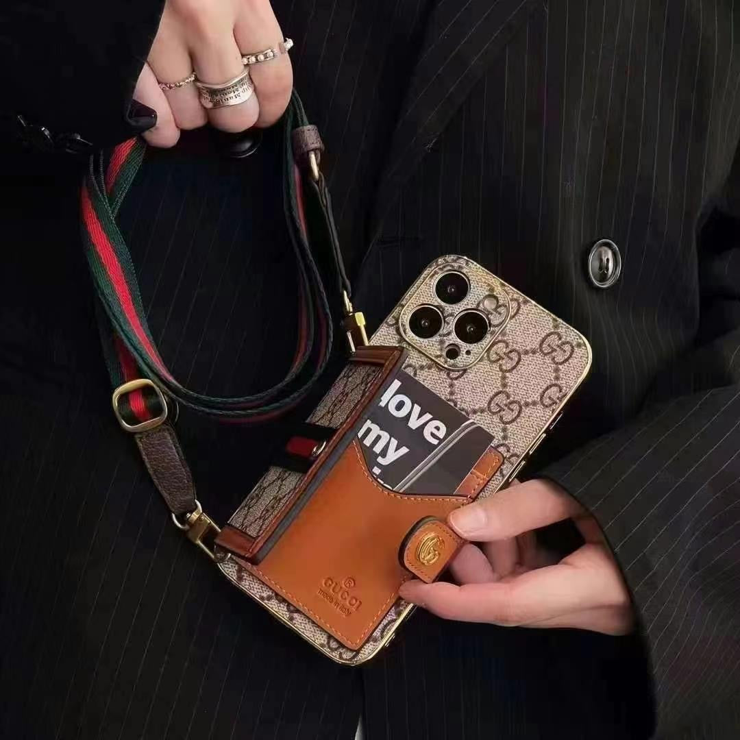 Skanto | Luxe telefoonhoesje voor iPhone met schoudertas