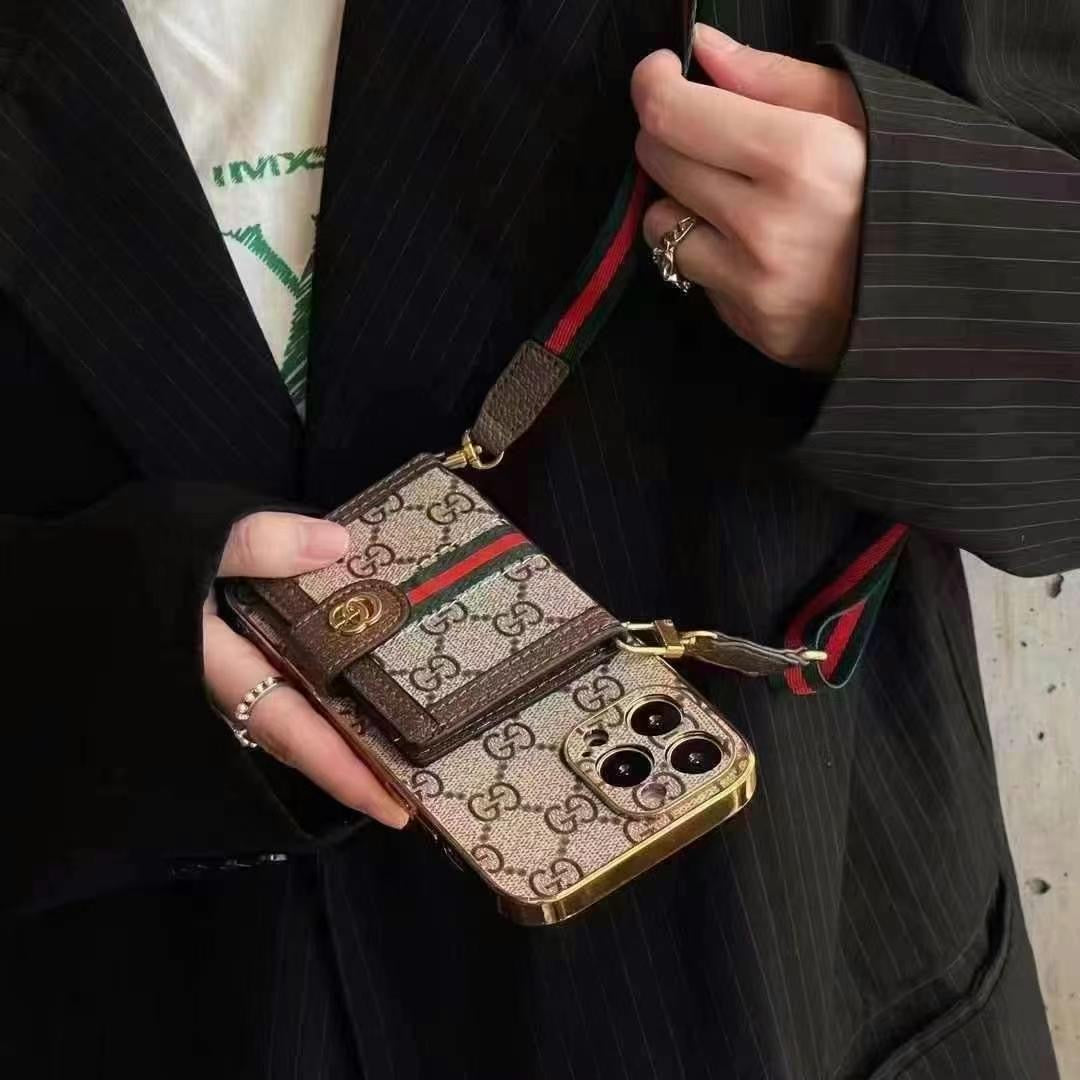 Skanto | Luxe telefoonhoesje voor iPhone met schoudertas