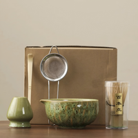 Authentiek Japanse Theeset voor Matcha – 5-delig Accessoire met handgemaakte keramische kom, zeef & bamboelepel