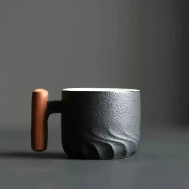 Koffiemok | Keramiekbeker met Houten Handvat | Handgemaakt Uniek Ontwerp | MugNatura
