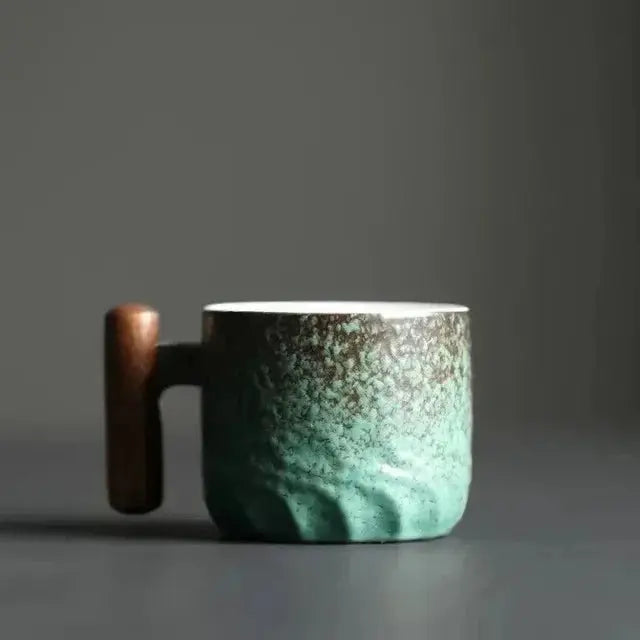 Koffiemok | Keramiekbeker met Houten Handvat | Handgemaakt Uniek Ontwerp | MugNatura