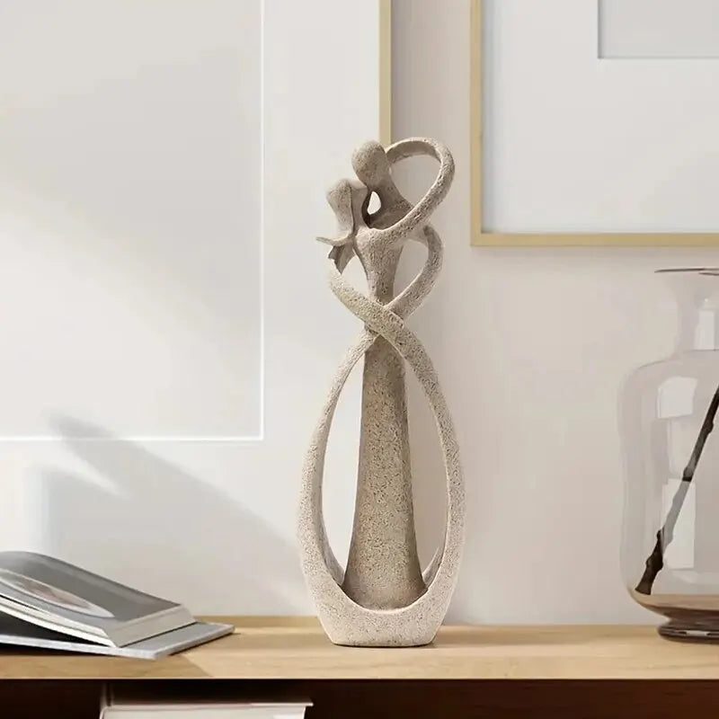 Eeuwige omhelzing sculptuur | Romantische kunst van hars Een tijdloos symbool van liefde en passie, perfect voor elke ruimte.