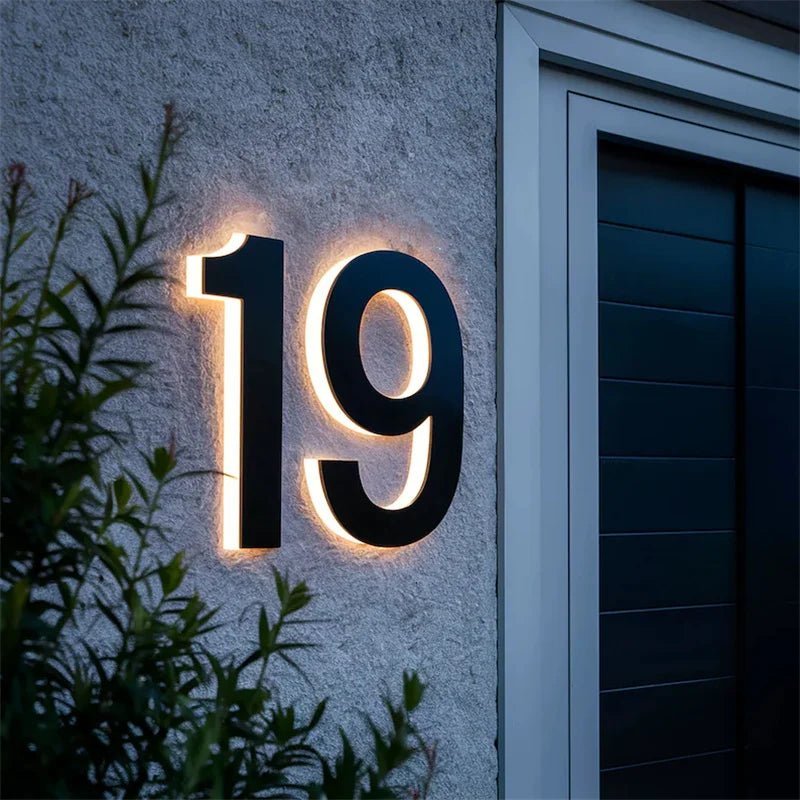 LICHTTEKEN – Individueel aanpasbare LED-huisnummers voor moderne huizen