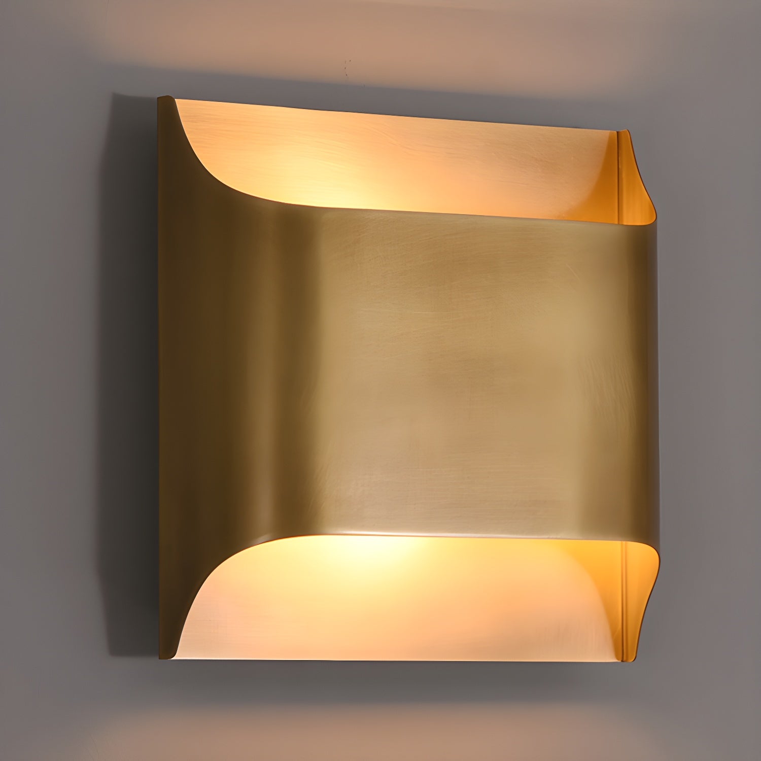Hardy Wandlamp Kunst Nordic in Messing