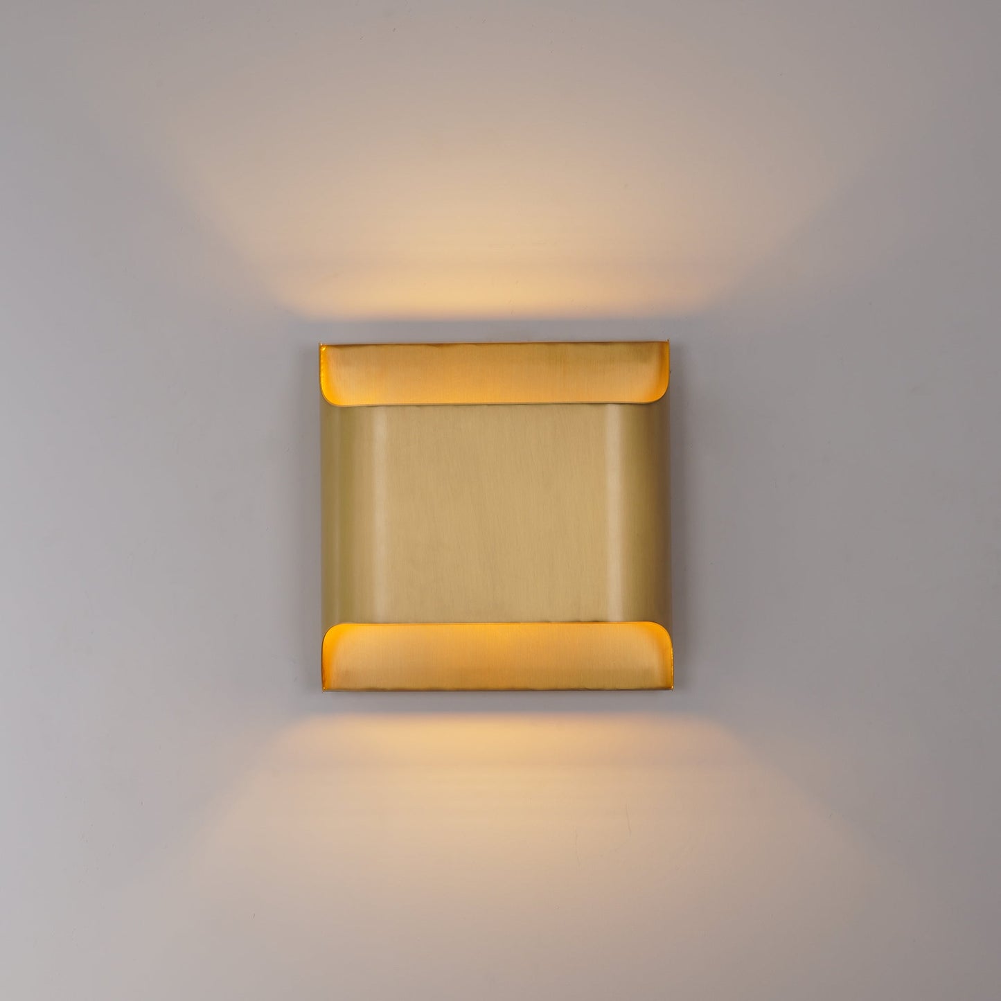 Hardy Wandlamp Kunst Nordic in Messing