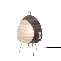 Tafellamp met rijstpapier lampenkap en Japans geïnspireerd ontwerp