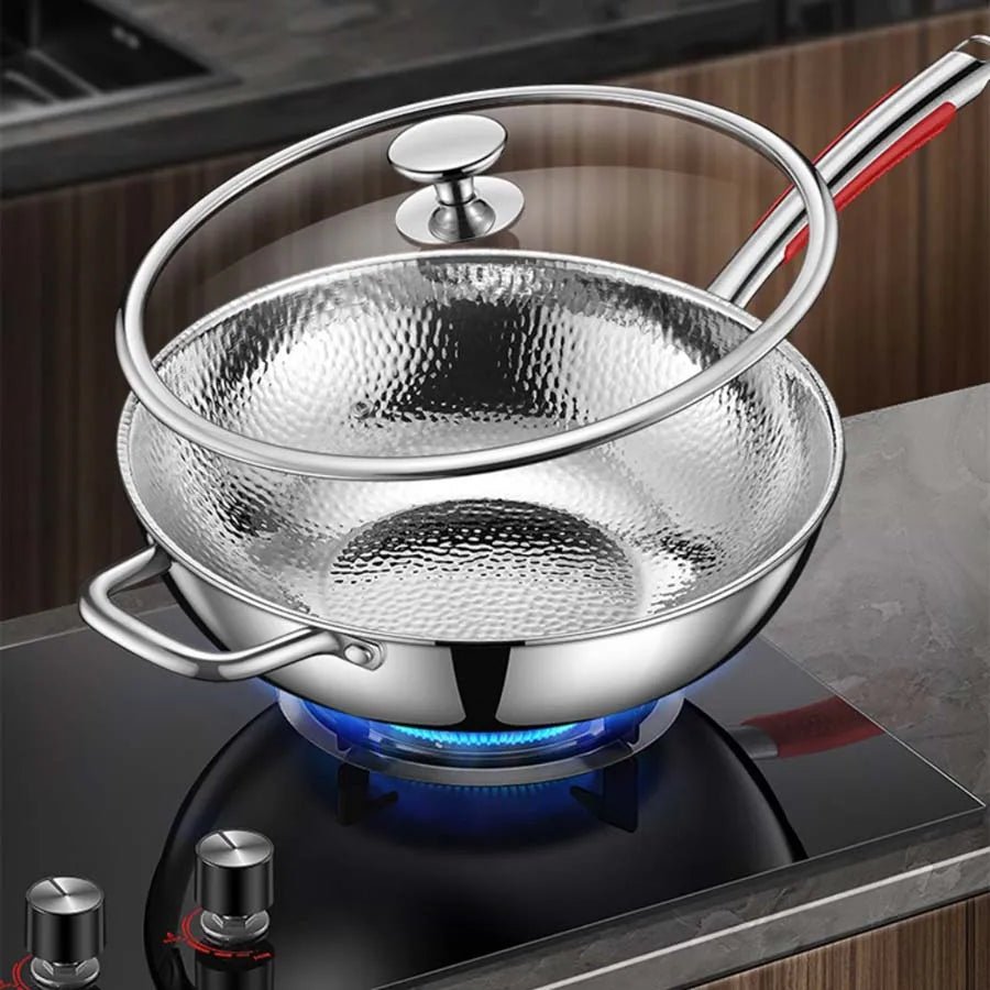 PANVION – Premium titanium wok met ronde bodem, geschikt voor inductiekookplaten en voor moeiteloos roerbakken