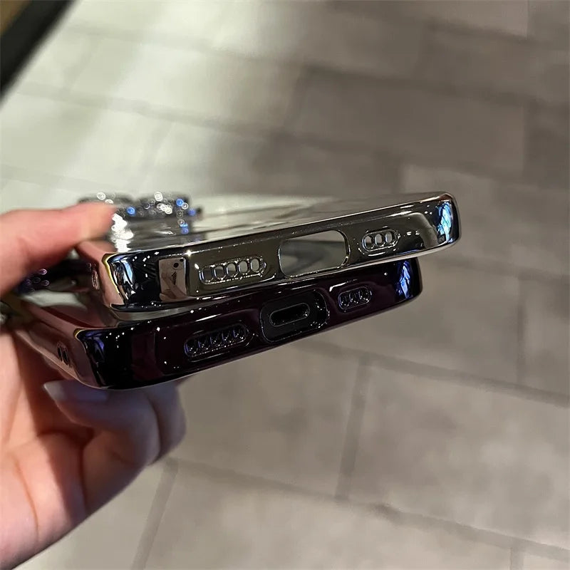 MagPlating | Krasbestendige Magnetische Telefoonhoes met Premium Metalen Afwerking