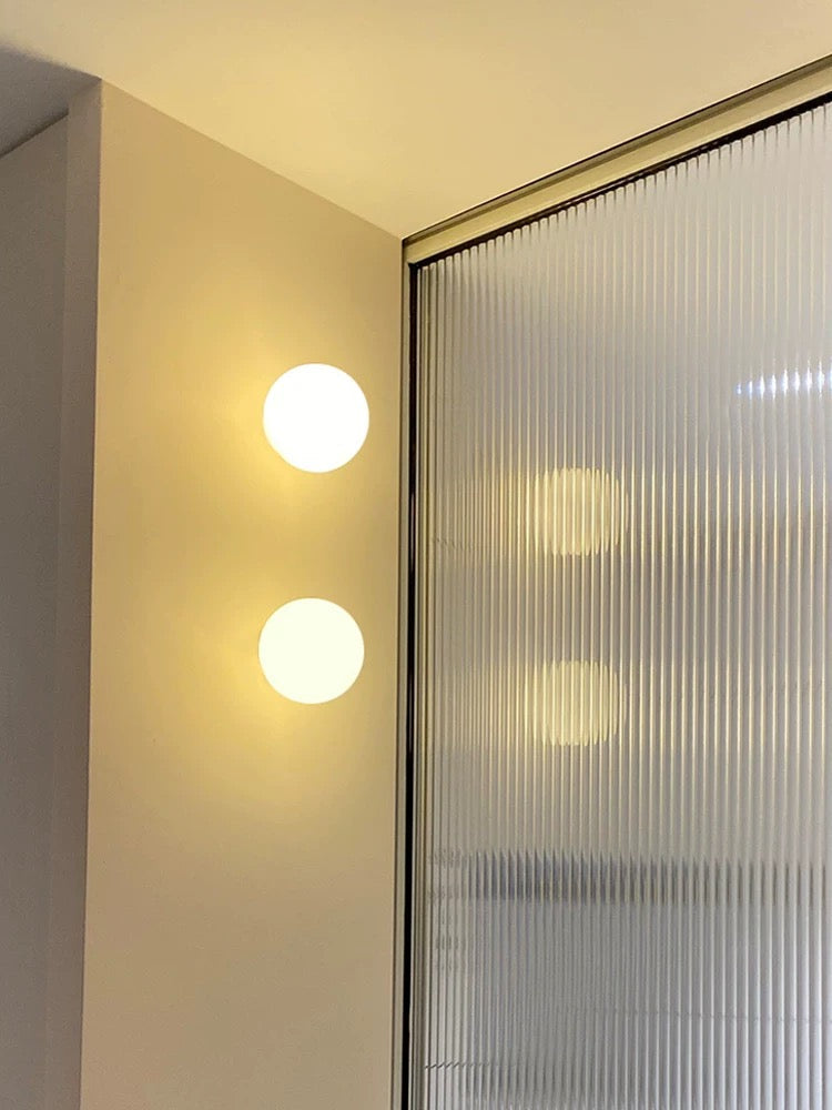 Moderne Frosted Glass Globe LED Wandlamp 1-Licht
