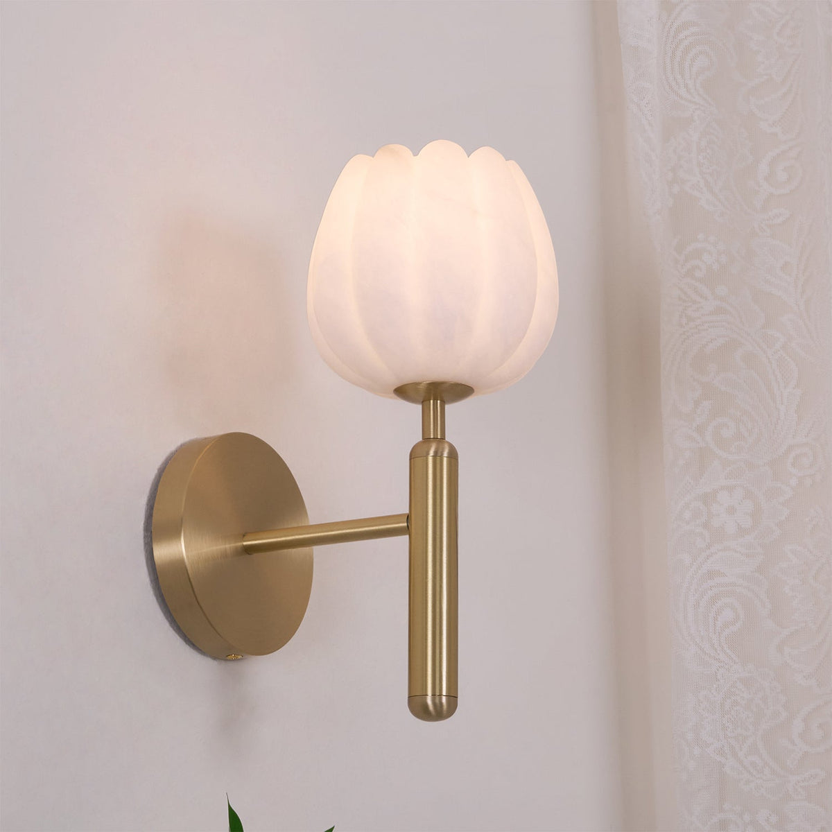Ralin Alabaster Bloemen Wandlamp