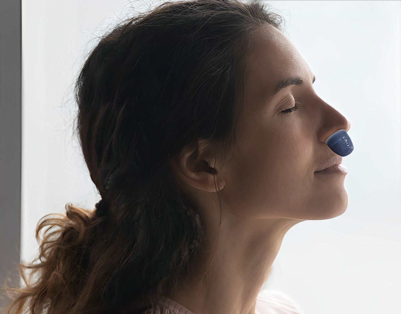 MicroBreath CPAP Lite | Reisvriendelijk Micro CPAP Slaapapparaat – Neussteun Alternatief