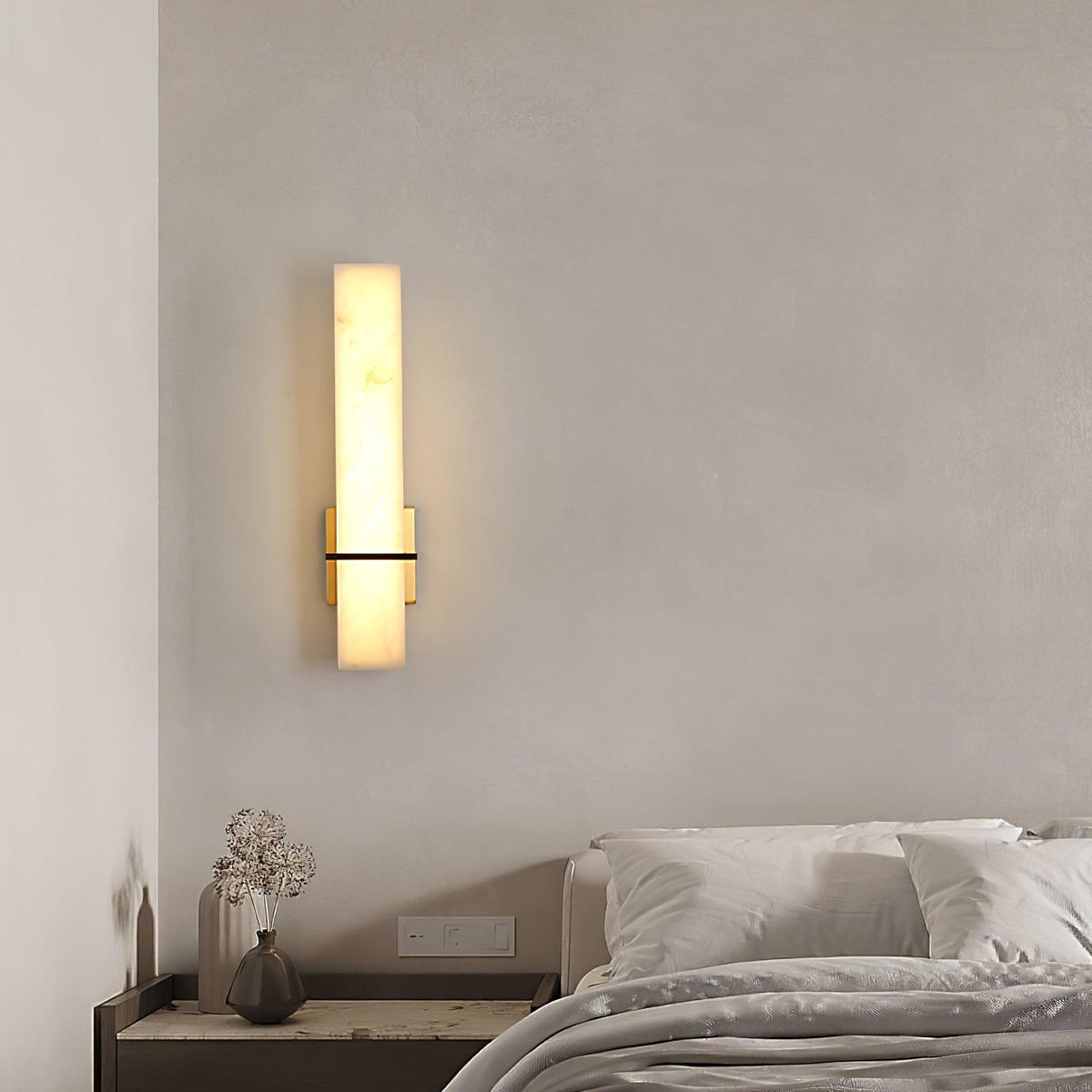 Ritta Wandlamp Witte Alabaster Messing Modern Cuboid