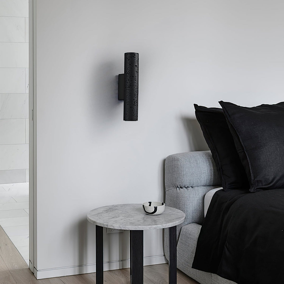 Minimalistische Zwarte Travertine Tube Wandlamp