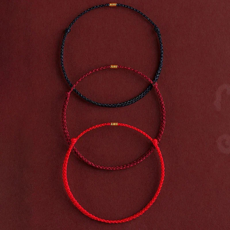 Handgemaakt armband met heilige zegen