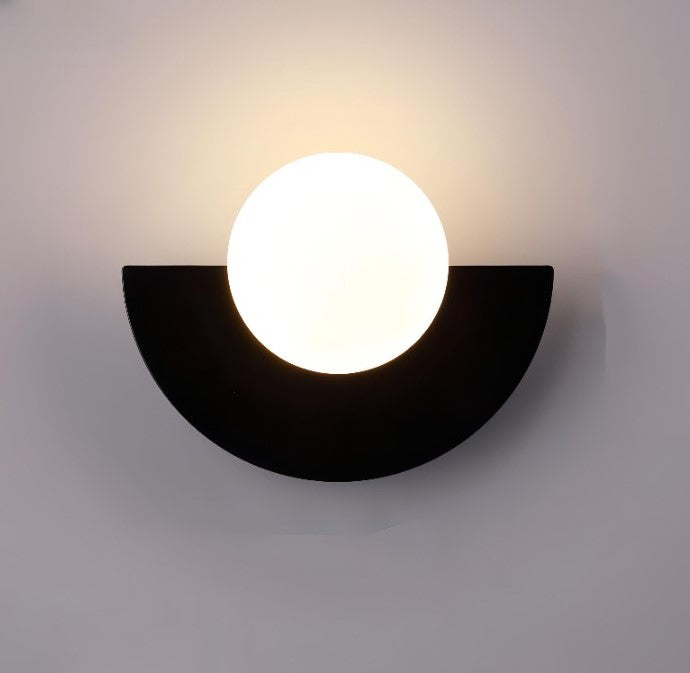 Novara Halve Maan Wandlamp | Orntli