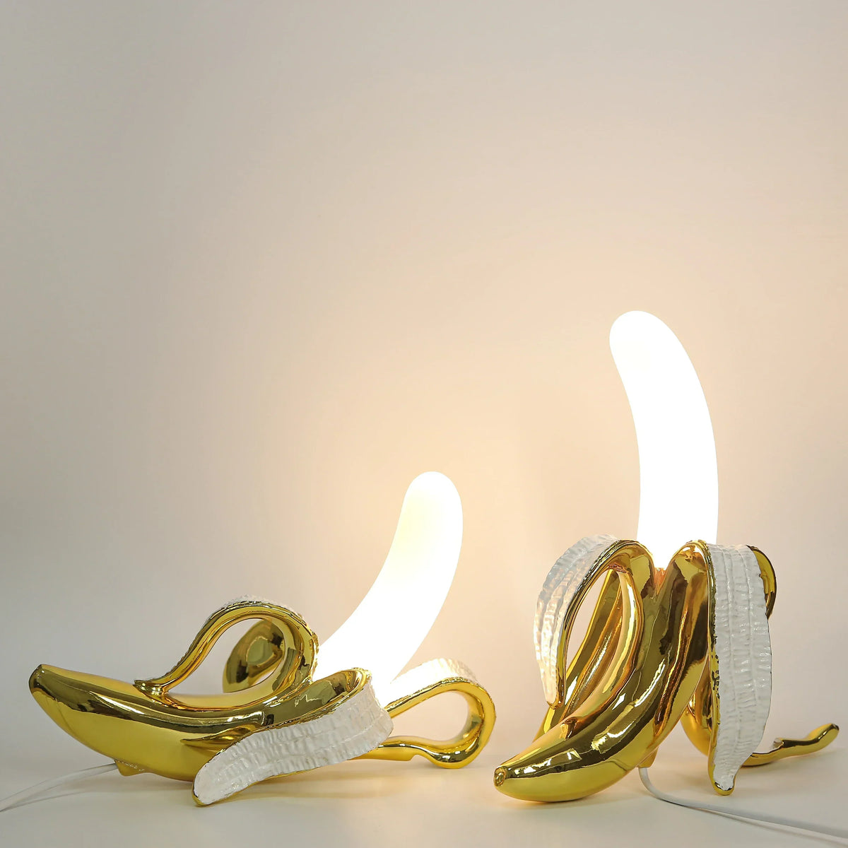 Stijlvolle Banaan Tafellamp met Warm LED Licht voor Woon- of Slaapkamer