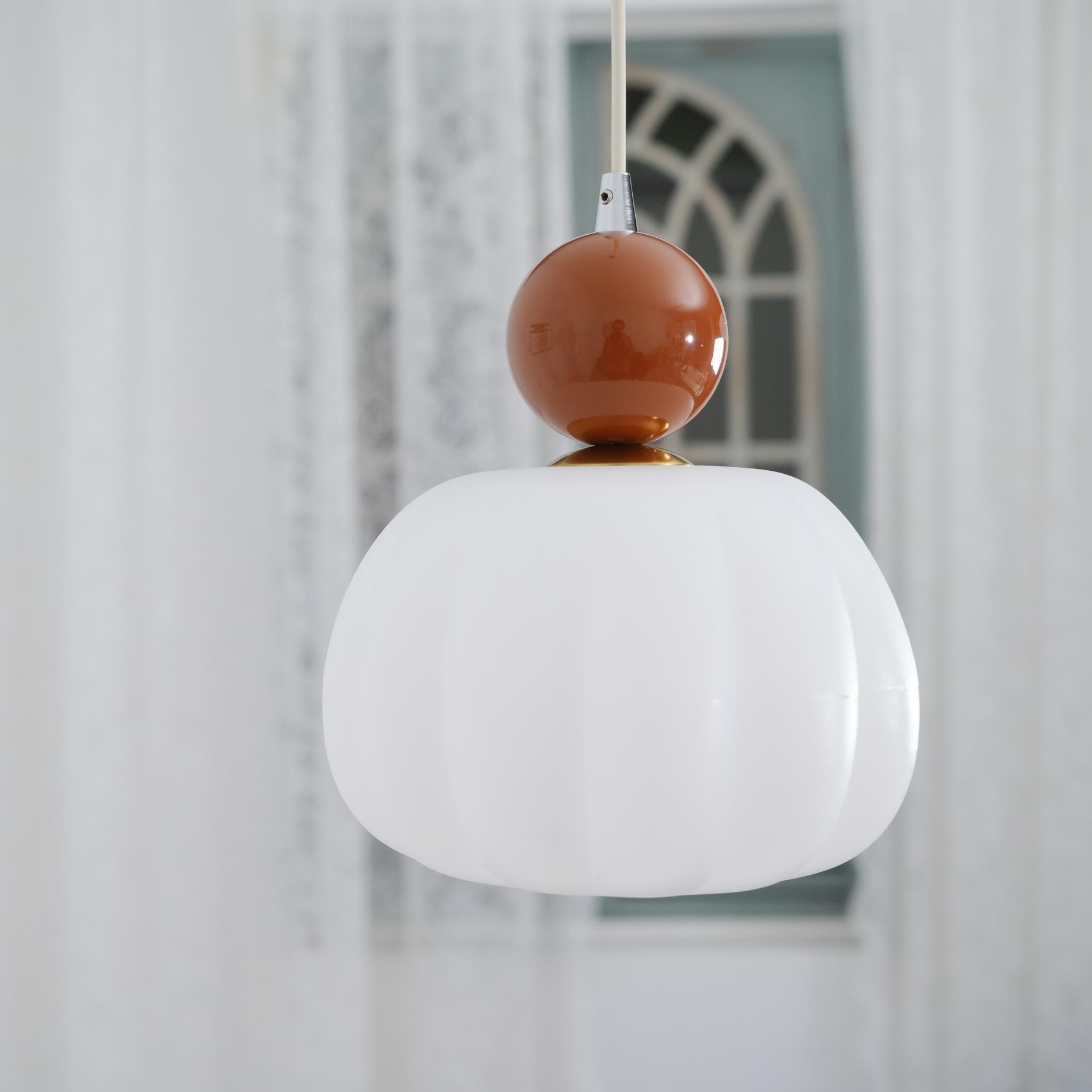 Warme Scandinavische lichtwolk