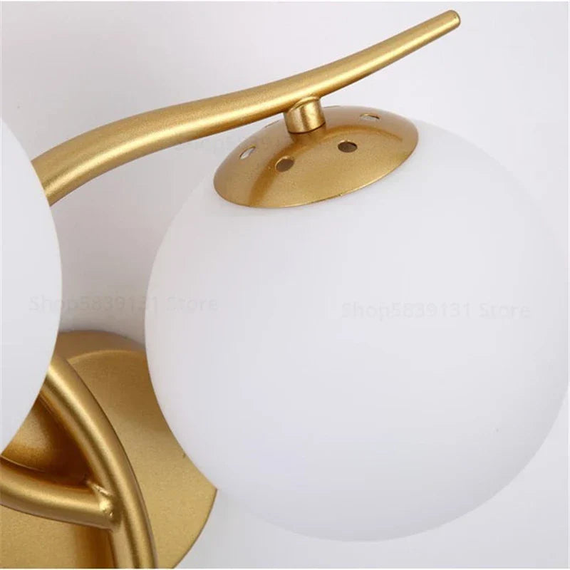 Moderne Scandinavische Wandlamp van IJzer – Minimalistische LED-Wandverlichting voor Woonkamer & Slaapkamer