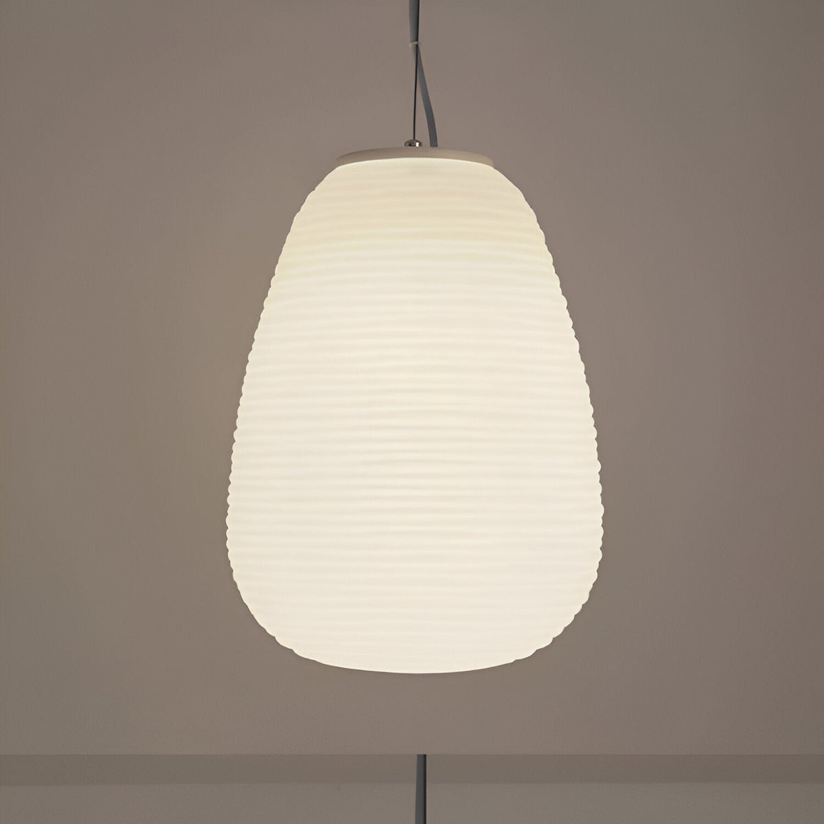 Noordse Moderne Geribbelde Opal Witte Globe Glas Hanglamp