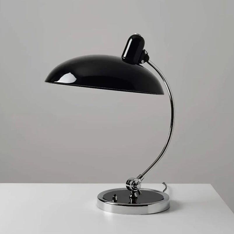 NordicGlow - Minimalistische Scandinavische tafel lamp met elegant ontwerp voor elke omgeving