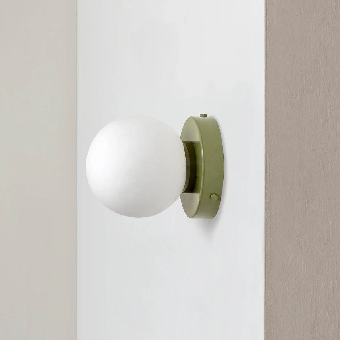 Noordse Glazen Globe Wandlamp LED 1-Licht