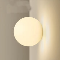 Dioscuri Minimalistische Ronde Glazen Wandlamp