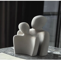 Moderne sculptuur die verbinding en tederheid symboliseert