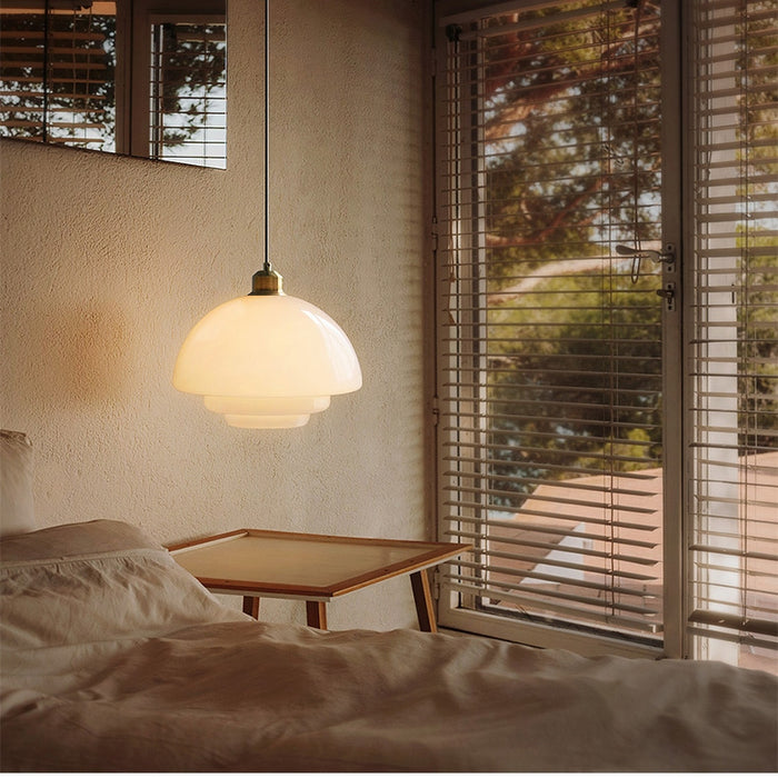 Astria Hanglamp Met Ivoor Glas Voor Interieurs Geïnspireerd Door De Jaren '50