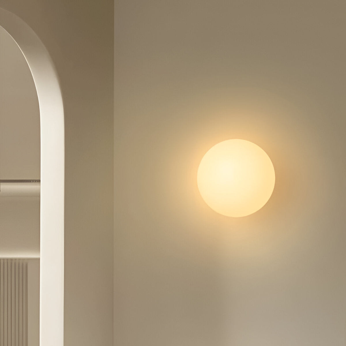 Dioscuri Minimalistische Ronde Glazen Wandlamp