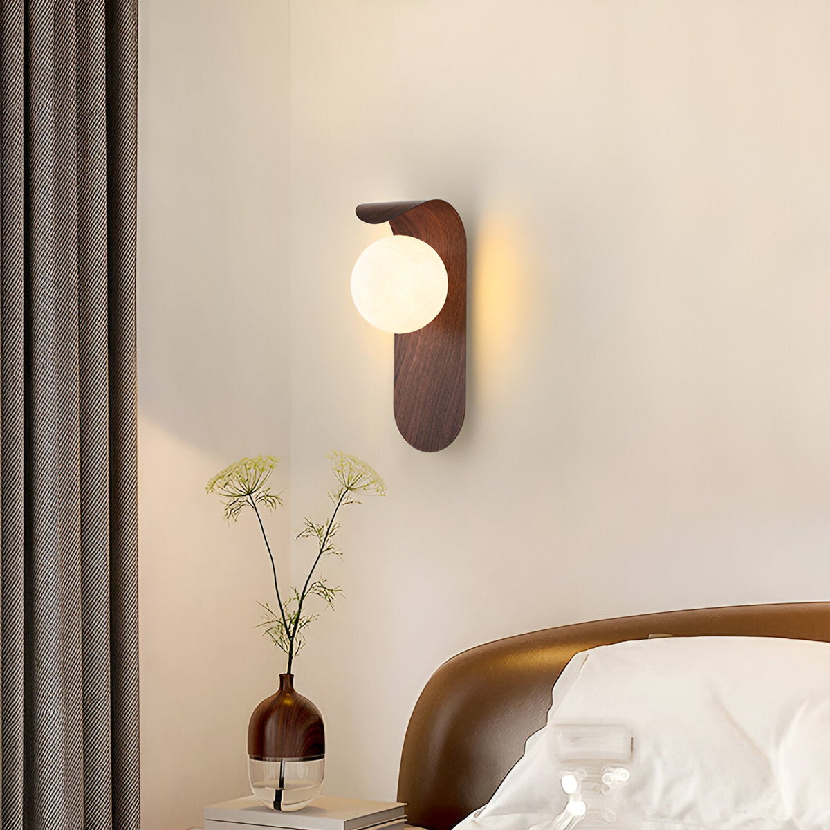 Carlyle Nordic Minimalistische IJzeren Houten Accent LED Wandlamp