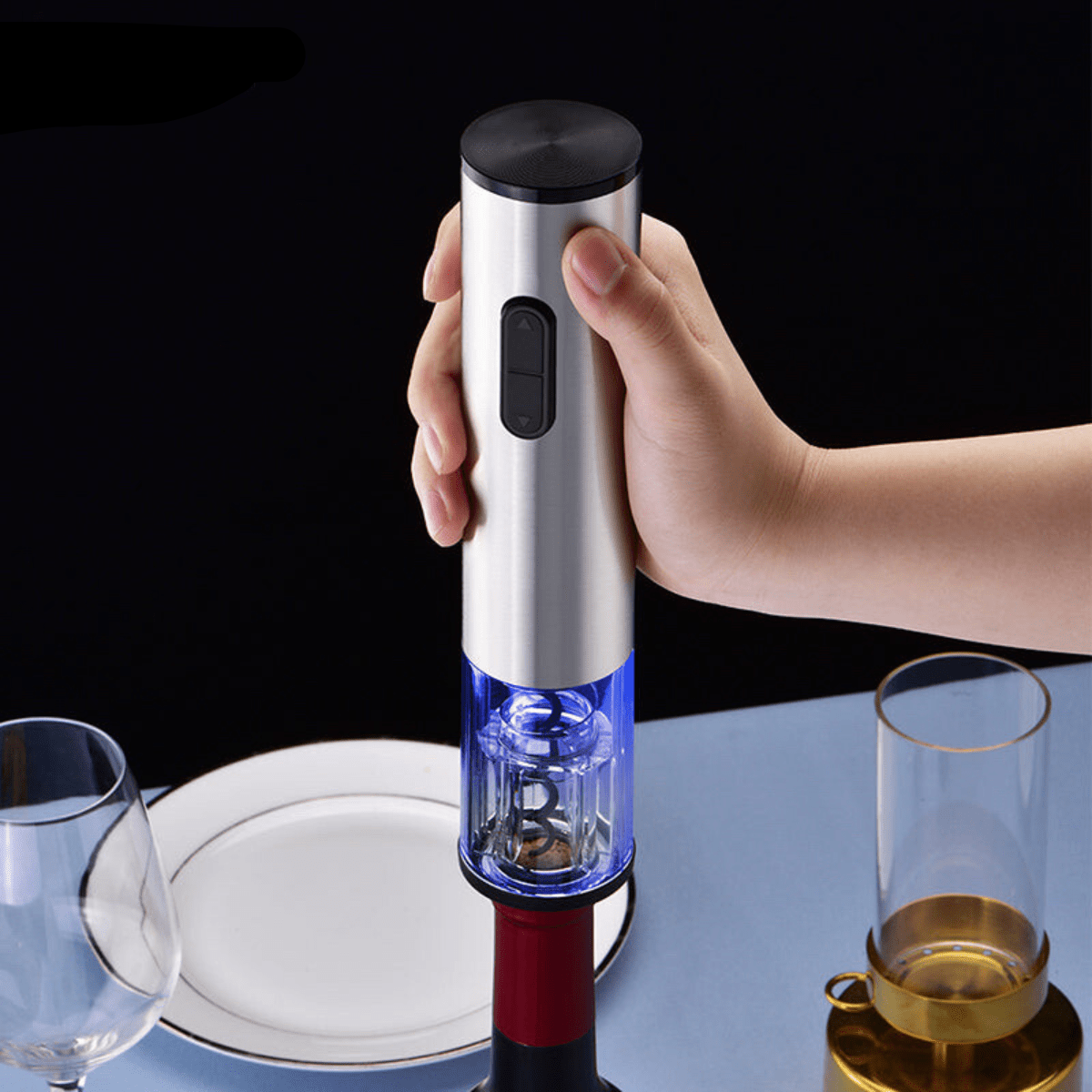 Vinolux – 4-in-1 Elektrische Wijnopener – Kurkentrekker met Gietmond, Foliesnijder & Vacuümstopper voor een moeiteloze wijnervaring