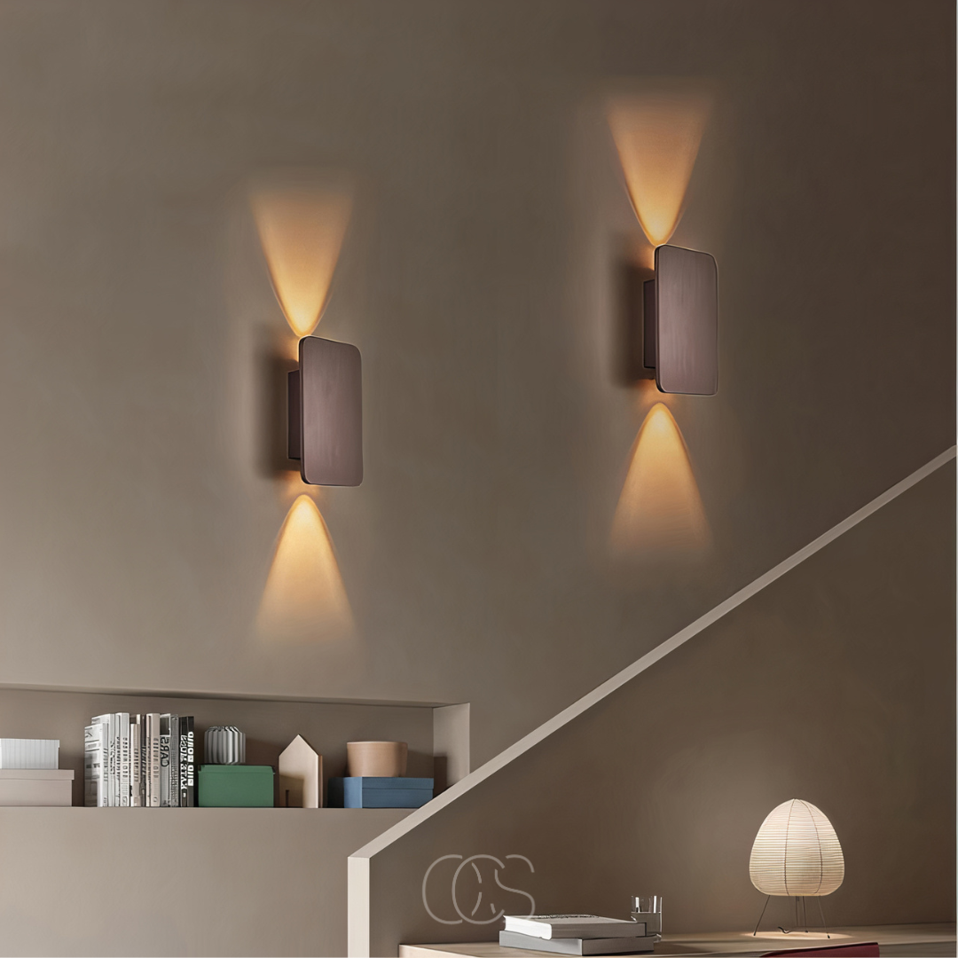 Houten wandlamp