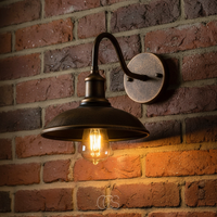 Vintage buiten wandlamp