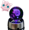 CrystalMon | 3D-gegraveerde kristallen bol met LED Licht Voet