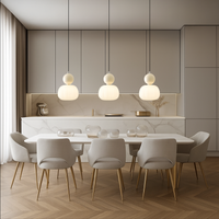 Opal glazen hanglamp met gekleurde bolkap
